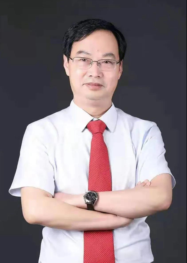“國之名醫(yī)”履新合江縣中醫(yī)院院長