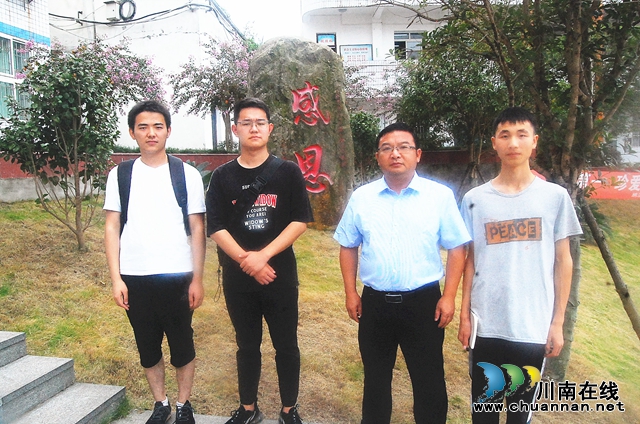 納溪區(qū)護(hù)國(guó)中學(xué)：這三個(gè)“別人家的孩子”，何以成為高考“前三強(qiáng)”？ 