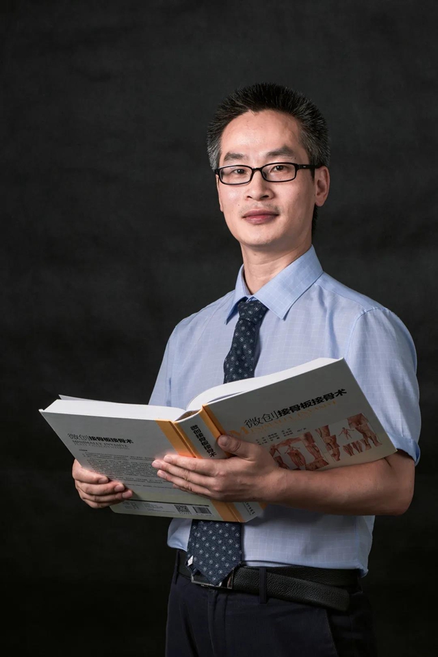 按二級醫(yī)院收費(fèi) 享三甲醫(yī)院服務(wù)——專訪西南醫(yī)科大學(xué)附屬第四醫(yī)院副院長卓乃強(qiáng)