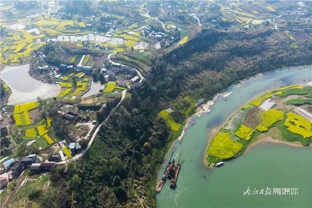 告內江市民：乘上這路列車，你就能進入一個“夢幻境界”(圖6)