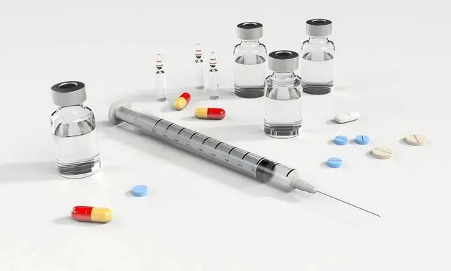 【科普】癌癥≠死亡，化療、靶向治療、免疫治療哪個(gè)更好？
