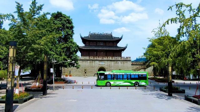 秋高氣爽好游玩！瀘州公交伴你出行（附詳細(xì)乘車線路）