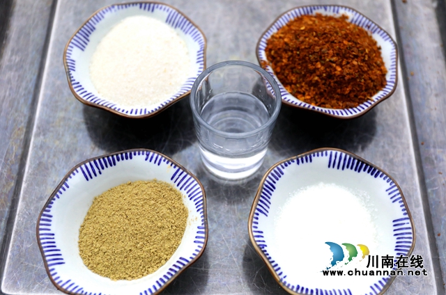 準備好的佐料.JPG