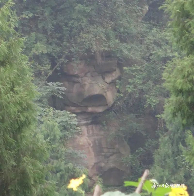 怪石！怪石！內江“萬里村”有個奇觀