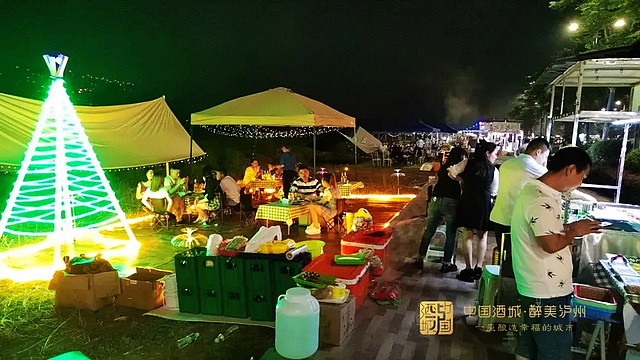 龍馬潭區(qū)北濱公園網(wǎng)紅夜市啟動升級打造
