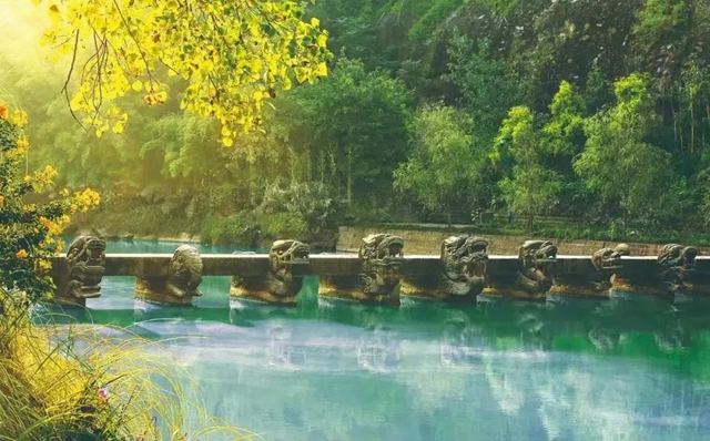 瀘州最新網(wǎng)紅打卡地、消費(fèi)場(chǎng)景、美食、特色文創(chuàng)名單出爐，一起來(lái)認(rèn)識(shí)！