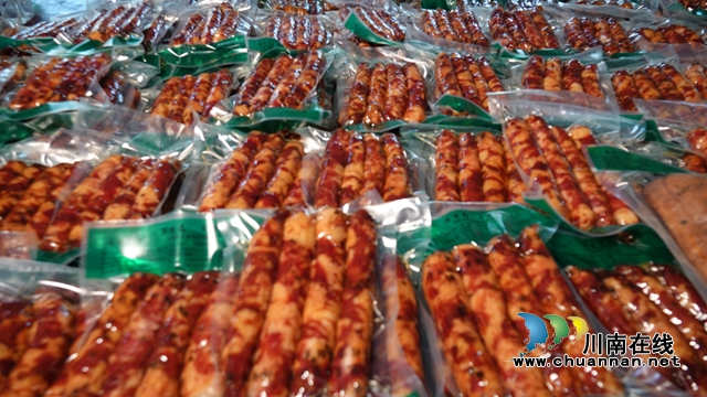 古藺觀文鎮(zhèn)：灌香腸、腌臘肉，打造舌尖上的富民產(chǎn)業(yè)