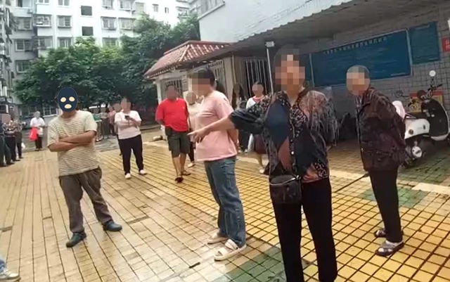 “瀘縣大媽”出手！