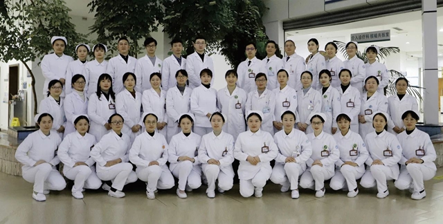 西南醫(yī)大中醫(yī)院神經(jīng)內(nèi)科：專注“頭”等大事 將優(yōu)勢?？谱龀鰞?yōu)勢