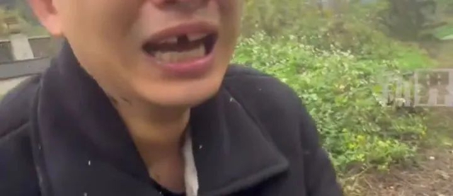 【緊張】醫(yī)生在男子夢(mèng)里拔牙，男子：從此不再害怕……