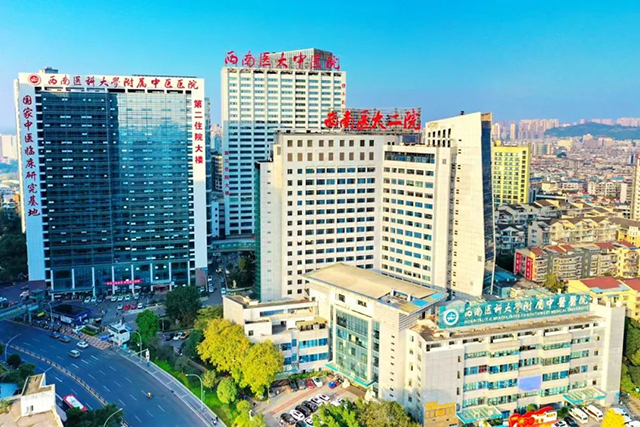 【警惕】驚呆了，“四姊妹”同天摔斷右手！