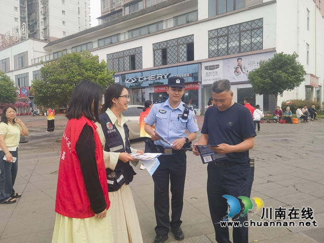 現(xiàn)場宣傳.jpg