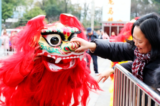 10米長的大粽子來了 瀘州奧林匹克五環(huán)廣場等你來“品”！