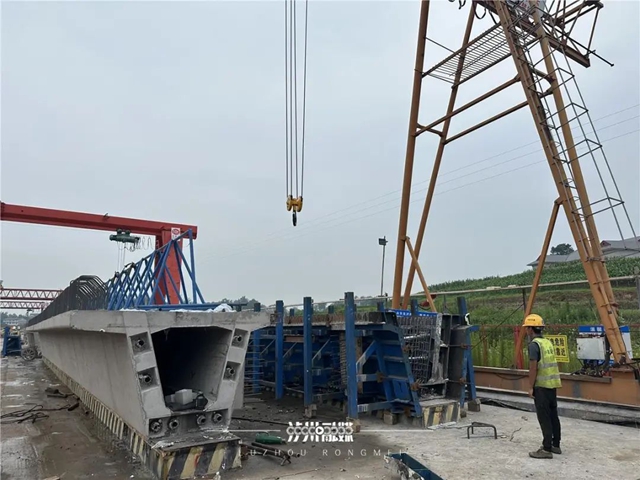 預(yù)計(jì)年底完成全線工程，自貢至瀘州港公路加速建設(shè)