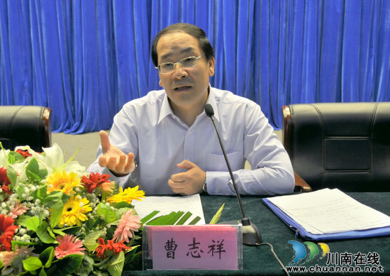 瀘州2千余名骨干教師接受課標培訓(圖2)