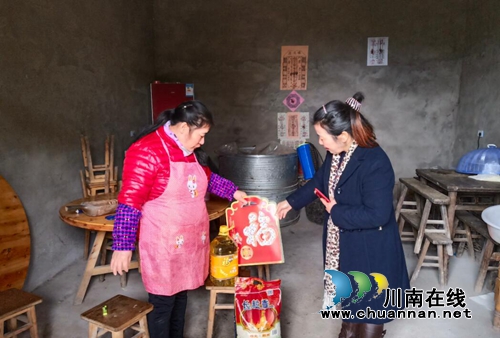 合江縣婦聯(lián)開展新春慰問活動(dòng)