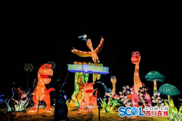時隔30多年 自貢彩燈再次大規(guī)模閃耀北京(圖4)