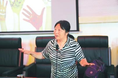 四川成立關(guān)心下一代基金會22家 為青少年提供貧困救濟(jì)(圖1)