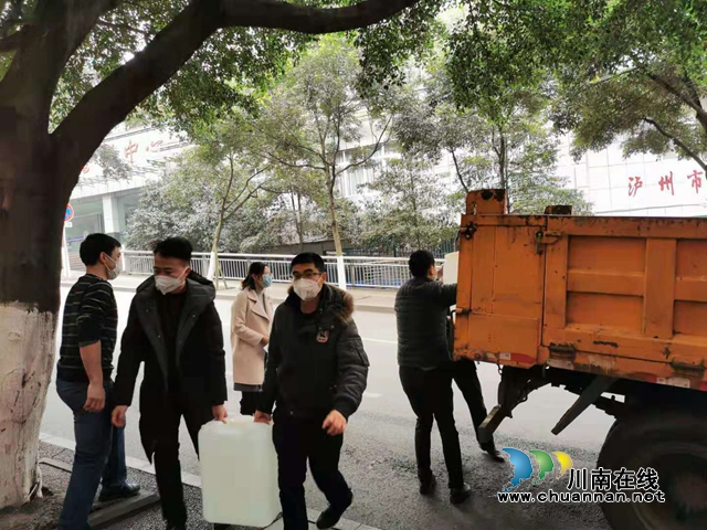 全力以赴！江陽區(qū)住建局積極行動 堅決打贏疫情防控阻擊戰(zhàn)(圖3)