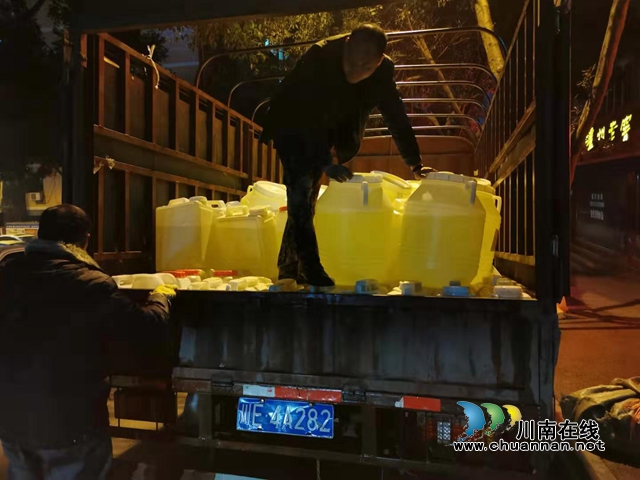 全力以赴！江陽區(qū)住建局積極行動 堅決打贏疫情防控阻擊戰(zhàn)(圖5)