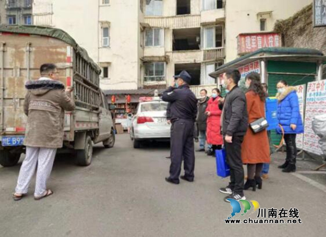 江陽區(qū)北城街道查處首例違法販運(yùn)活禽案件(圖2)