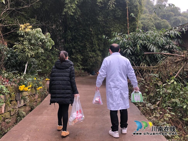 瀘縣百和鎮(zhèn)：最美“外賣員”，關(guān)心送到家