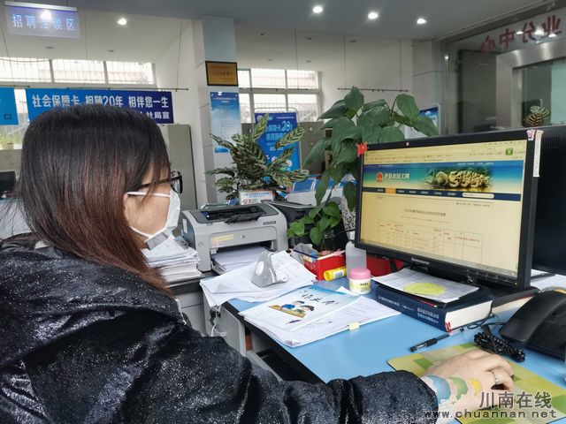 瀘縣疫情期間多舉措服務(wù)返鄉(xiāng)農(nóng)民工就業(yè)保障企業(yè)用工