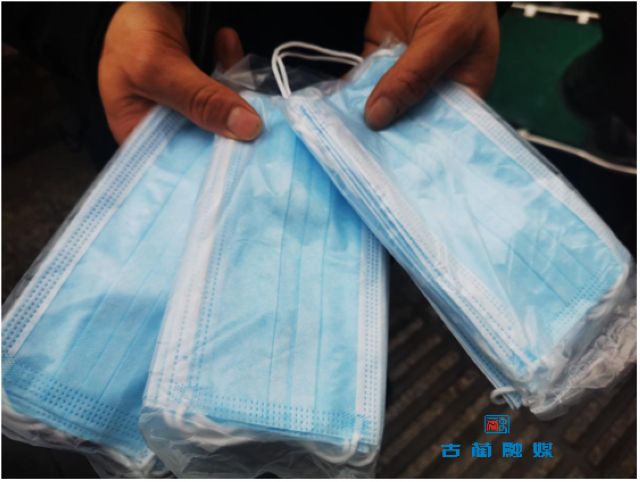 買不到口罩？別急！古藺這里可以憑身份證買口罩啦！(圖1)
