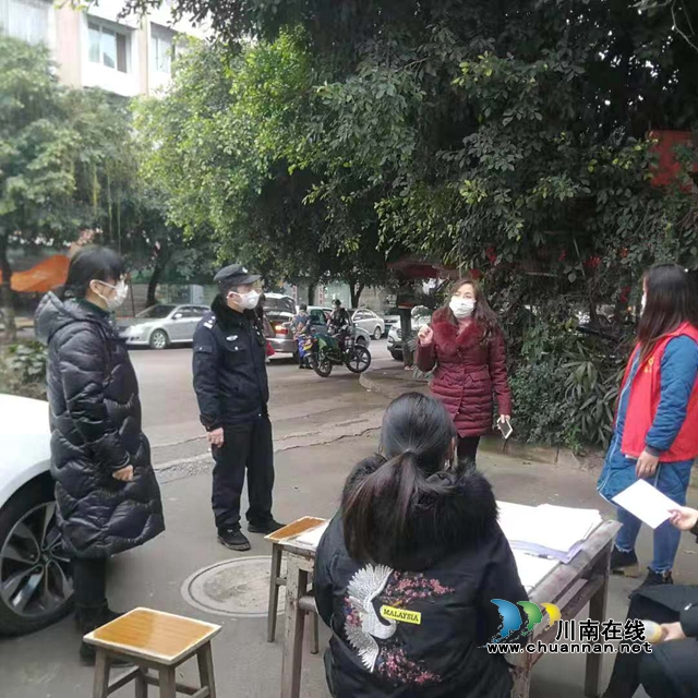 江陽(yáng)區(qū)人大代表抗擊疫情一線(圖2)