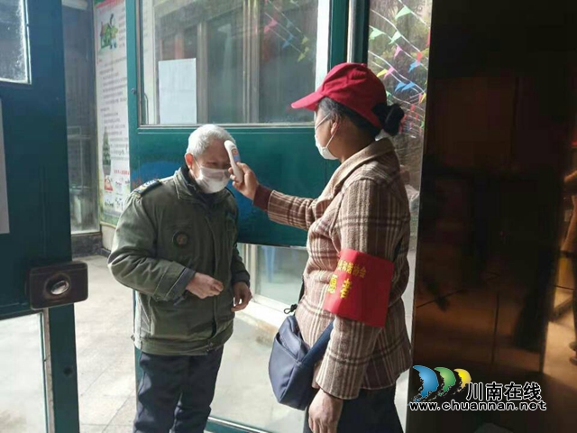 抗疫前線 龍馬潭區(qū)小市巾幗很得勁(圖2)