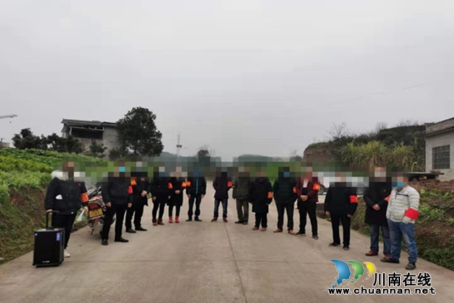 合江縣大橋鎮(zhèn)社區(qū)服刑人員積極投身抗“疫”一線