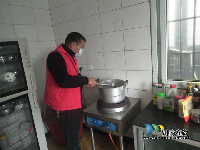 龍馬潭區(qū)特興街道：人大代表在一線 防控疫情為人民