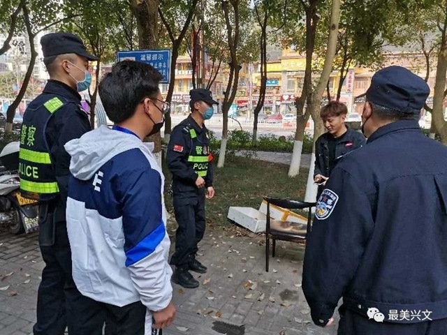 教育+發(fā)口罩！宜賓這些人外出沒帶口罩被曝光，還要參與聯(lián)防勸導隊(圖20)