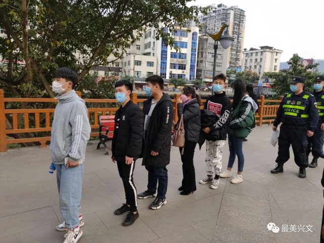 教育+發(fā)口罩！宜賓這些人外出沒帶口罩被曝光，還要參與聯(lián)防勸導隊(圖14)