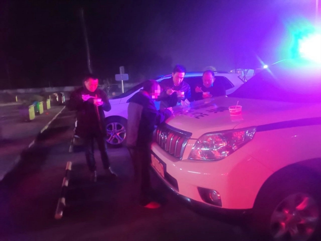 宜賓一逃犯報警：“病毒嚇人，我要回來自首”！還要求警方開車去廣東接他(圖2)