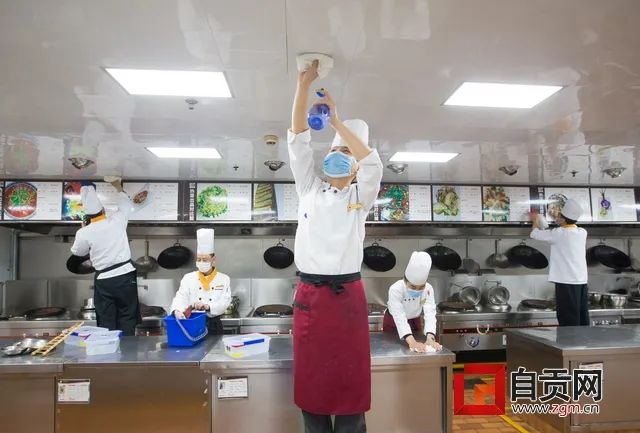 整得扎實！這周末，10萬自貢人干了一件美麗的事(圖19)