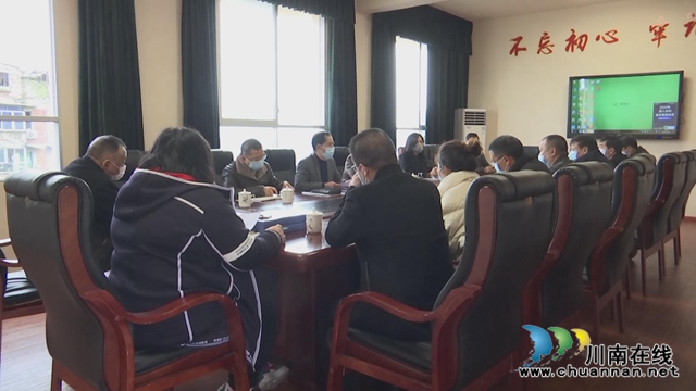 合江縣：逐校驗(yàn)收，不合格不予開學(xué)(圖3)
