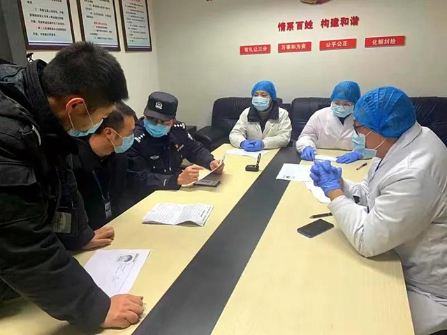 瀘州黑衣男，不滿防疫措施“劫持”飛機(jī)？(圖6)