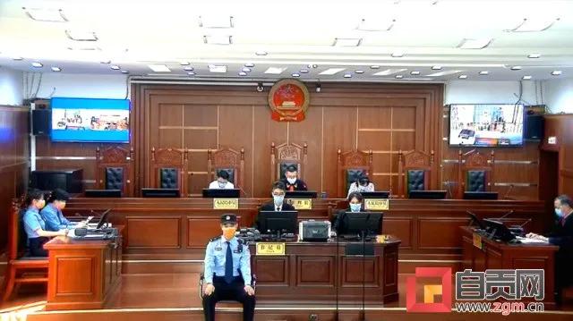 多大的仇？自貢男火燒叔父12間房！