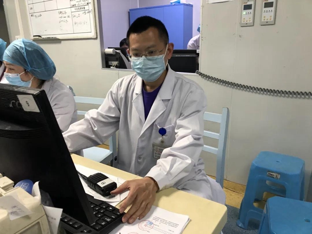 【上班啦】脫下防護(hù)服，英雄就在我們身邊！(圖5)