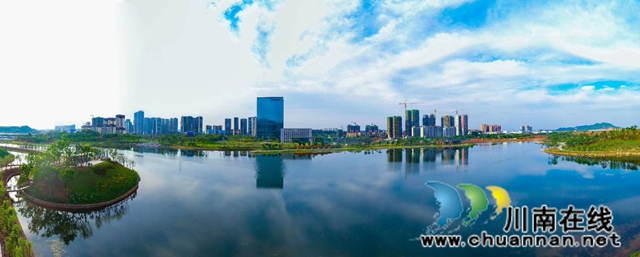 瀘州市文藝評(píng)論家協(xié)會(huì)召開2020年理事（擴(kuò)大）會(huì)議(圖1)