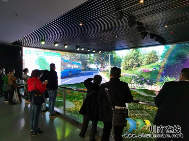 瀘州市文藝評(píng)論家協(xié)會(huì)召開2020年理事（擴(kuò)大）會(huì)議(圖8)