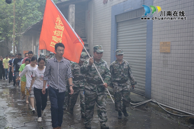 “火災+地災+內澇” 龍馬潭小市街道硬核實戰(zhàn)演練！(圖4)