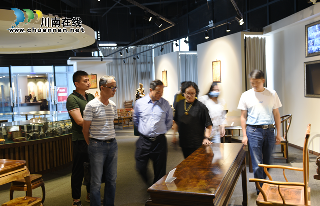 翠屏區(qū)政協(xié)主席：瀘州楠域奇緣博藏館令人震撼！(圖4)