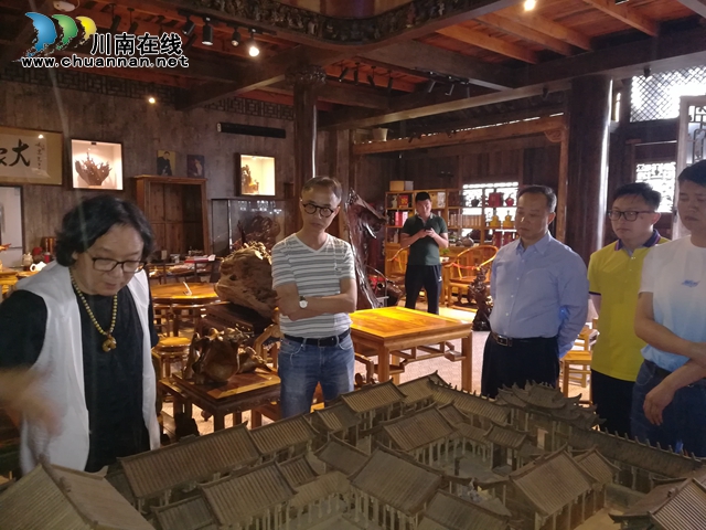 翠屏區(qū)政協(xié)主席：瀘州楠域奇緣博藏館令人震撼！(圖3)