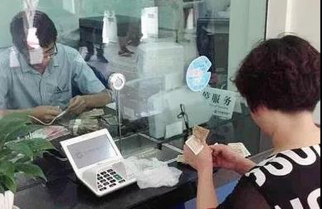 辦會(huì)員激活貸款？自貢富順驚現(xiàn)山寨“農(nóng)行APP”詐騙案！(圖1)