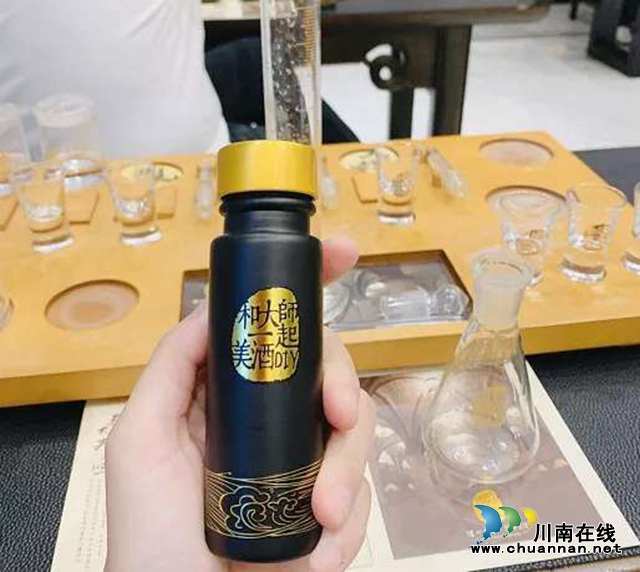 自己親手包黃粑、做油紙傘、調(diào)制國(guó)窖1573，爽不爽？(圖30)