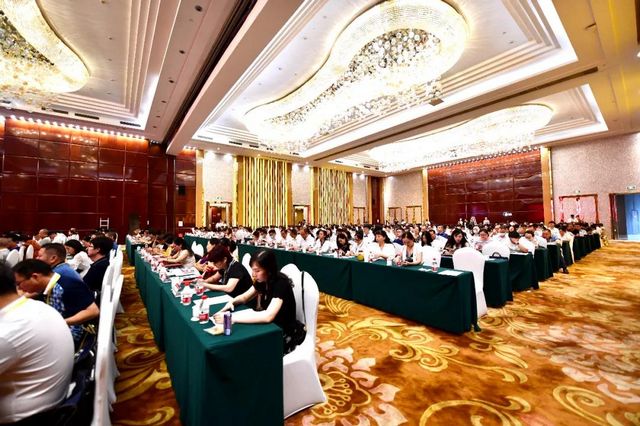 600余人現(xiàn)場(chǎng)道賀、70余萬人在線觀看，共慶西南醫(yī)大附院70周年！(圖3)