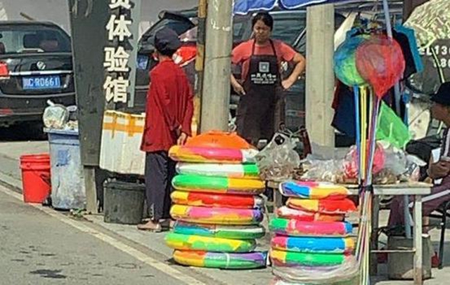 30歲男子在雷波四川馬湖溺亡，家屬質(zhì)疑救援不力 景區(qū)：湖中禁止游泳，已及時救援(圖5)