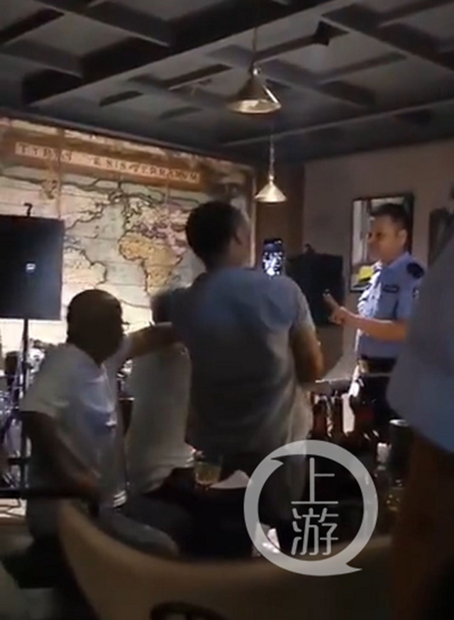 宜賓5公職人員“迦南咖啡館事件”中被拘，紀(jì)委調(diào)查幕后官員違規(guī)經(jīng)商